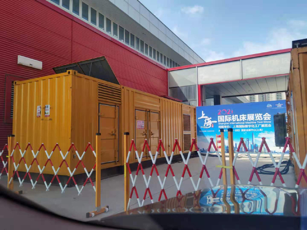 莲池出租发电机-柴油发电机和汽油发电机哪个更好一些？